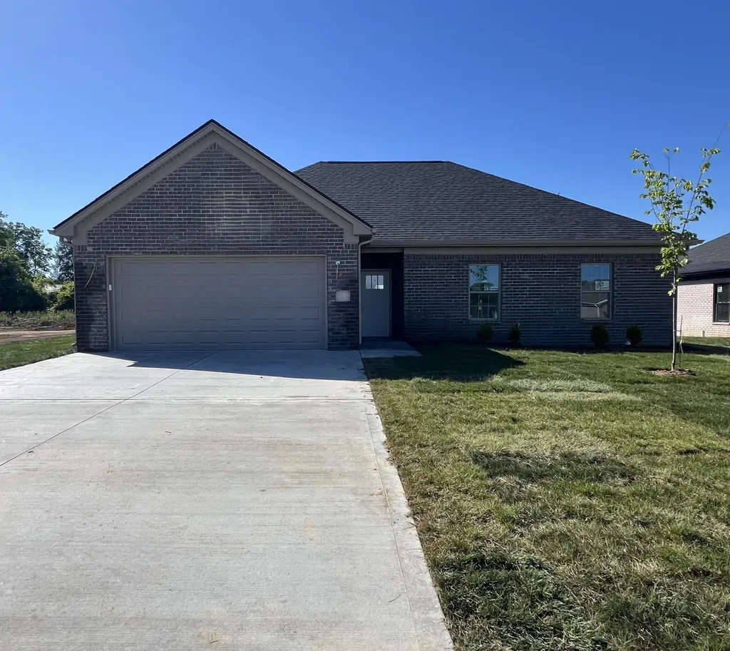105 Canter Drive London KY 40744