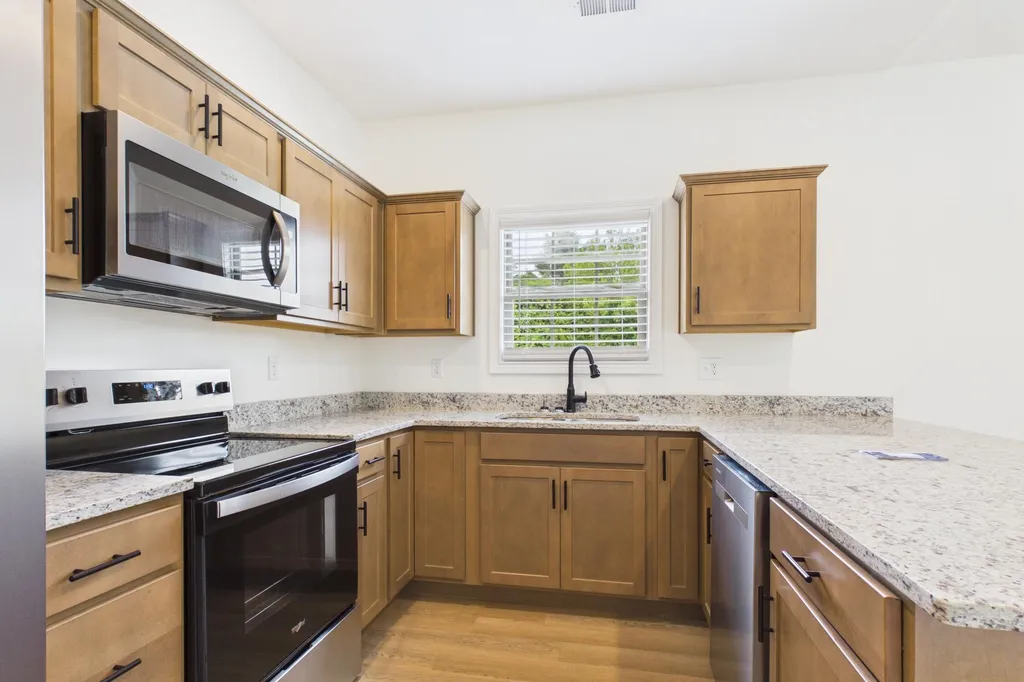 105 Canter Drive London KY 40744