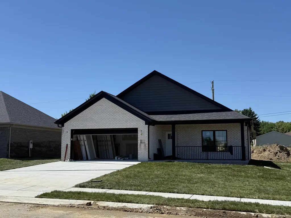 307 Cinchpost Circle London KY 40744