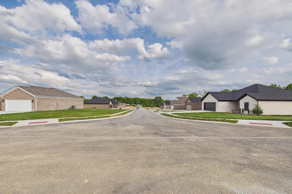 107 Canter Drive London KY 40744