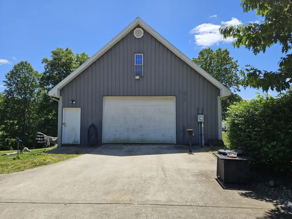 1166 Woodrum Ridge Road Liberty KY 42539