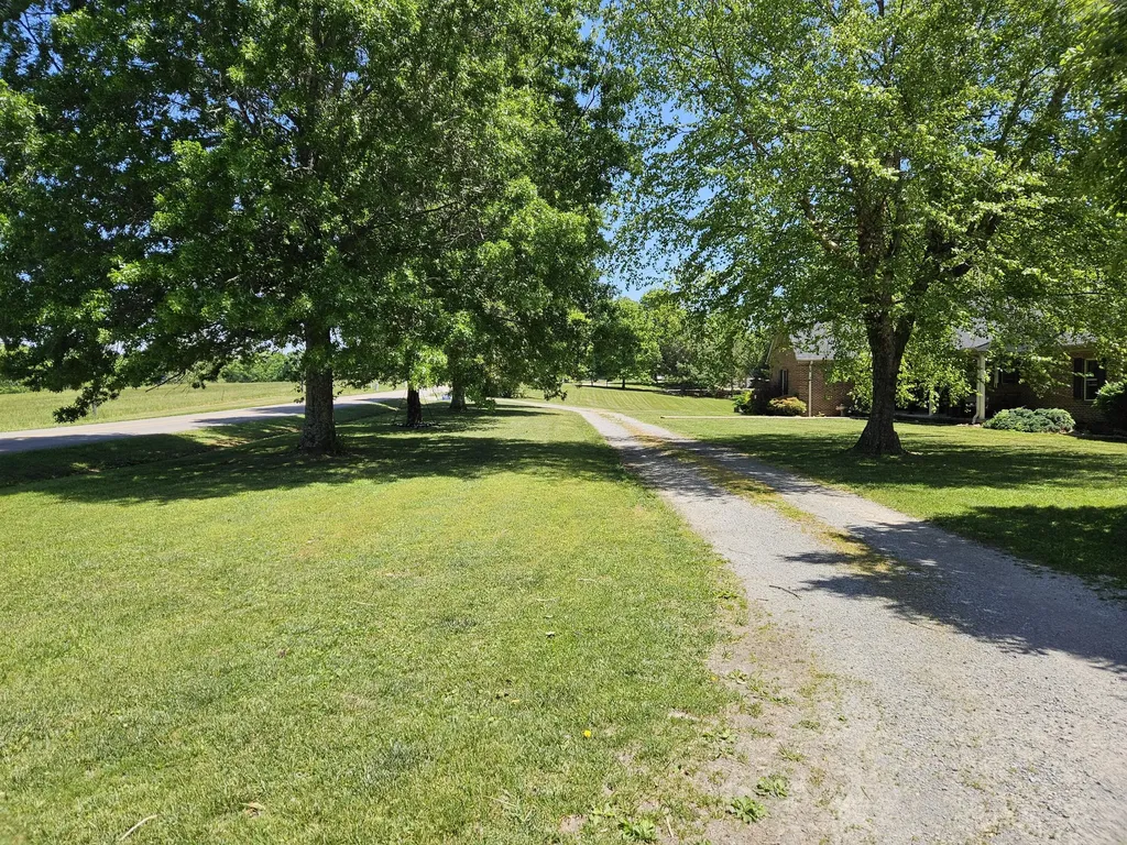 1166 Woodrum Ridge Road Liberty KY 42539
