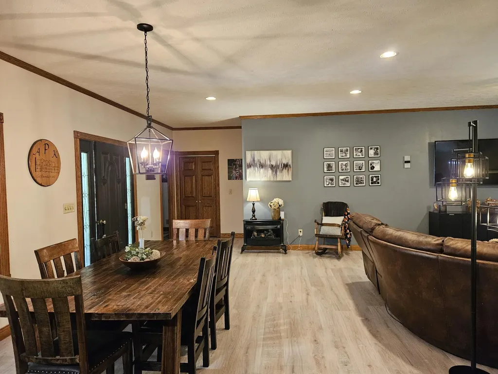 1166 Woodrum Ridge Road Liberty KY 42539