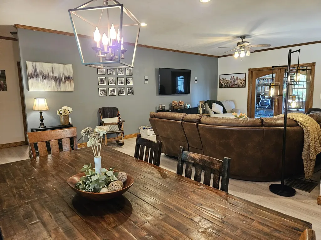 1166 Woodrum Ridge Road Liberty KY 42539