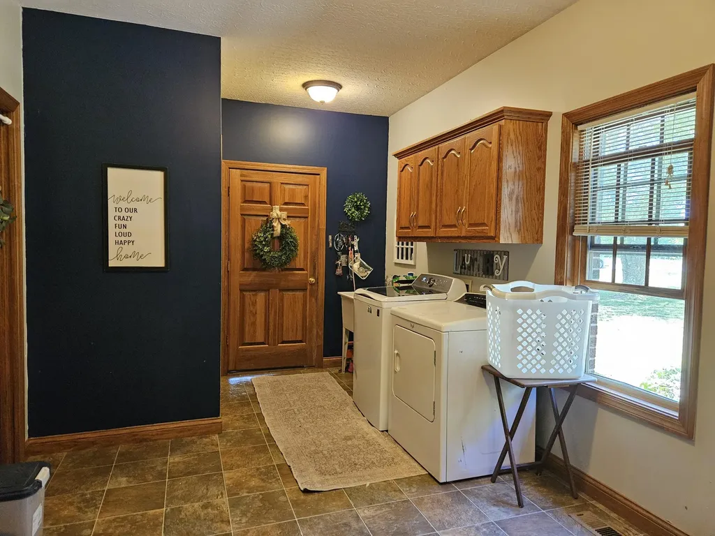 1166 Woodrum Ridge Road Liberty KY 42539