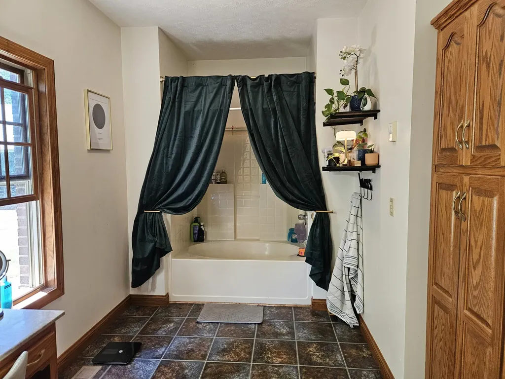 1166 Woodrum Ridge Road Liberty KY 42539