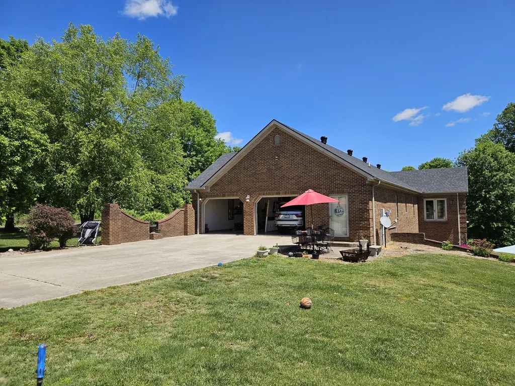 1166 Woodrum Ridge Road Liberty KY 42539