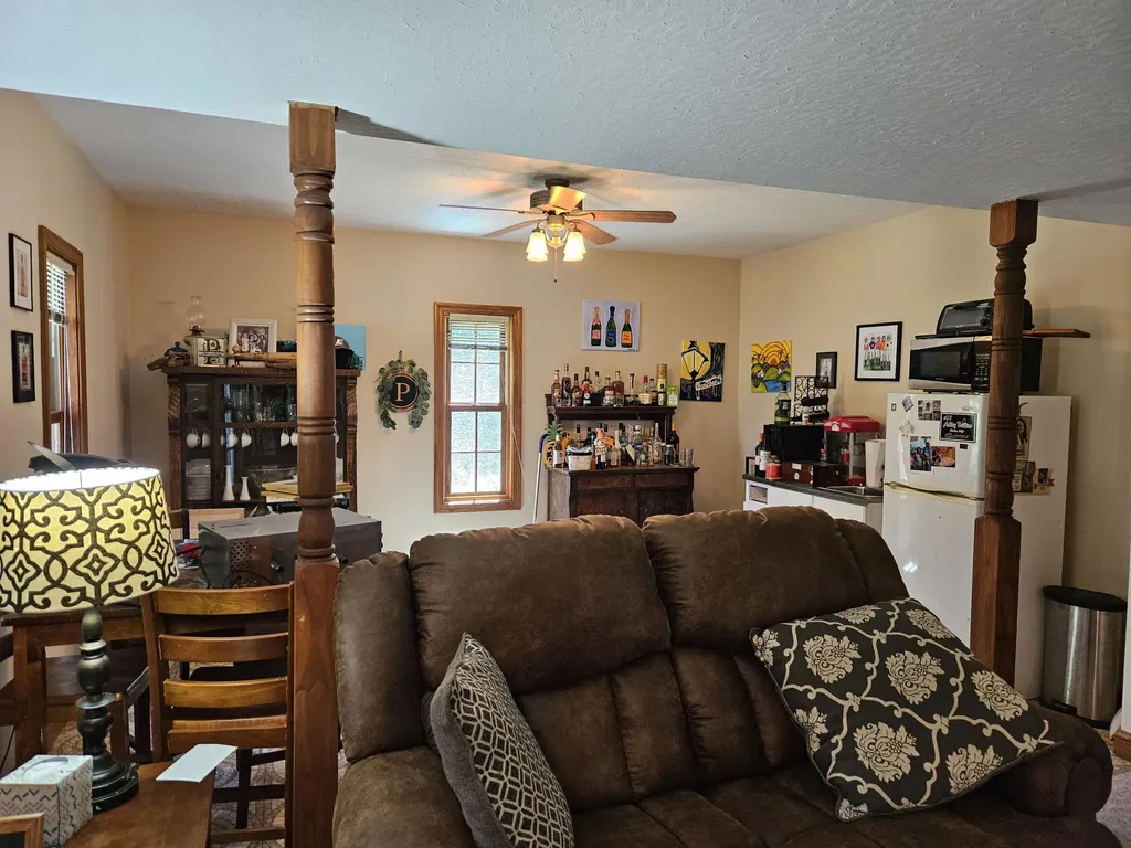 1166 Woodrum Ridge Road Liberty KY 42539