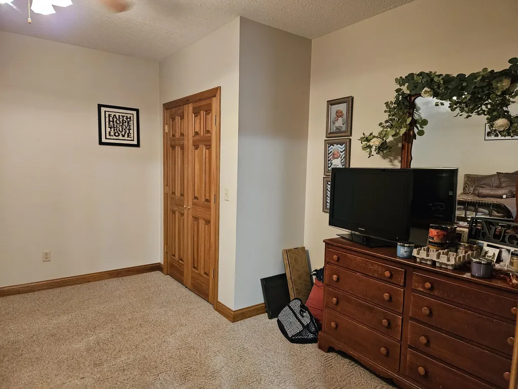 1166 Woodrum Ridge Road Liberty KY 42539