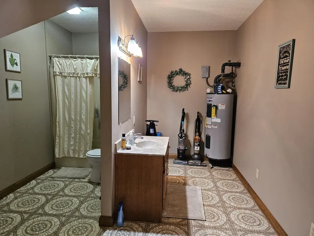 1166 Woodrum Ridge Road Liberty KY 42539