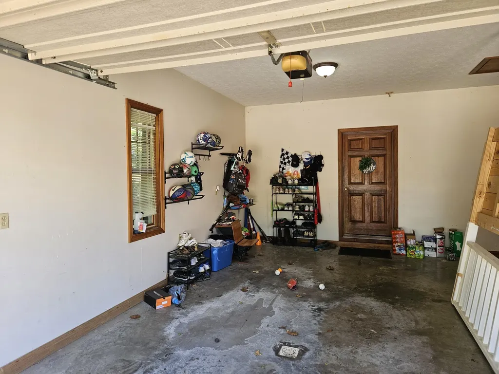 1166 Woodrum Ridge Road Liberty KY 42539