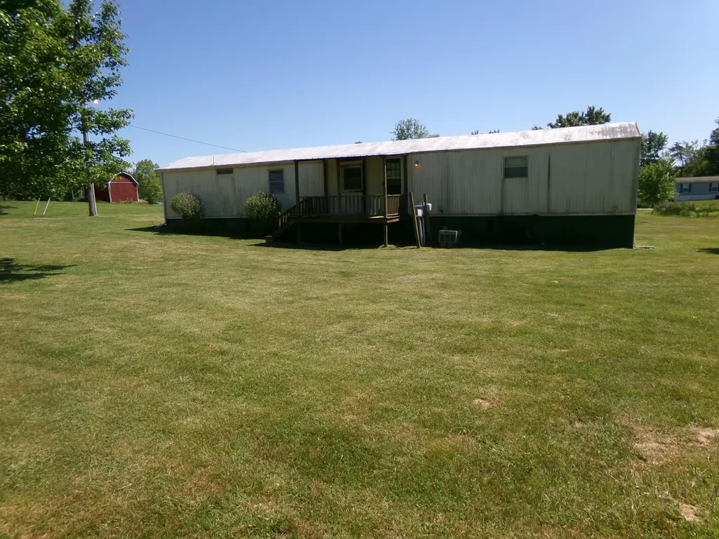 206 Waleto Street Jeffersonville KY 40337
