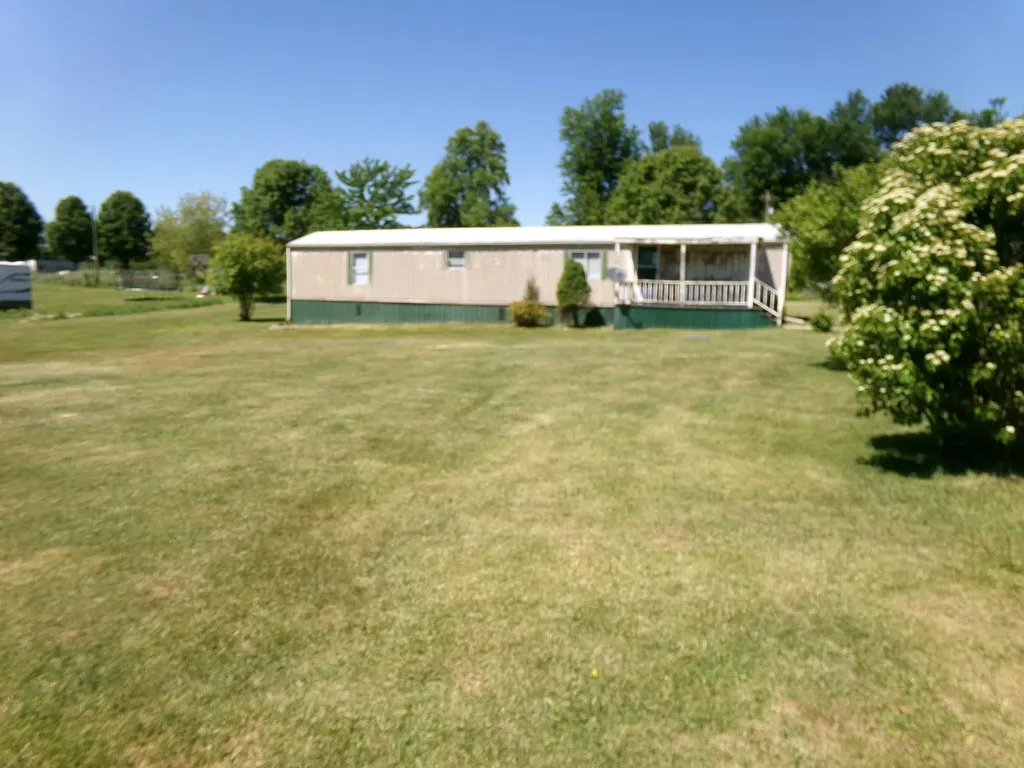 206 Waleto Street Jeffersonville KY 40337