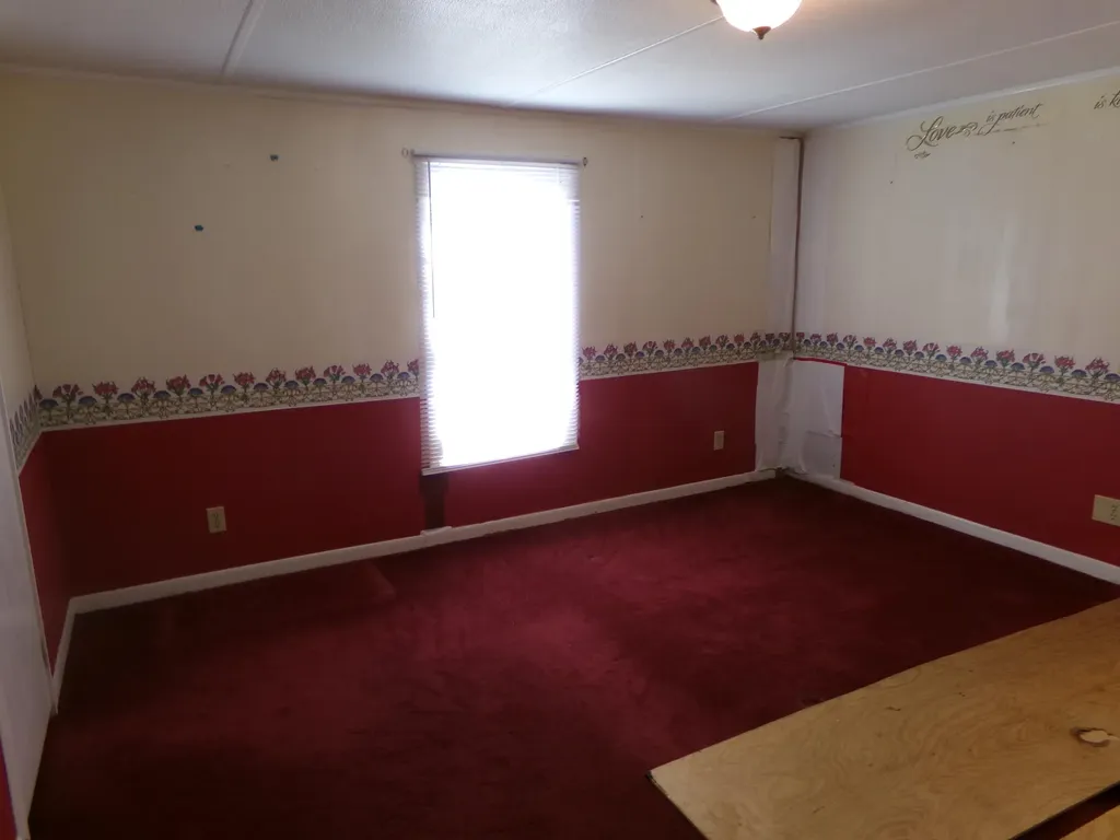 206 Waleto Street Jeffersonville KY 40337