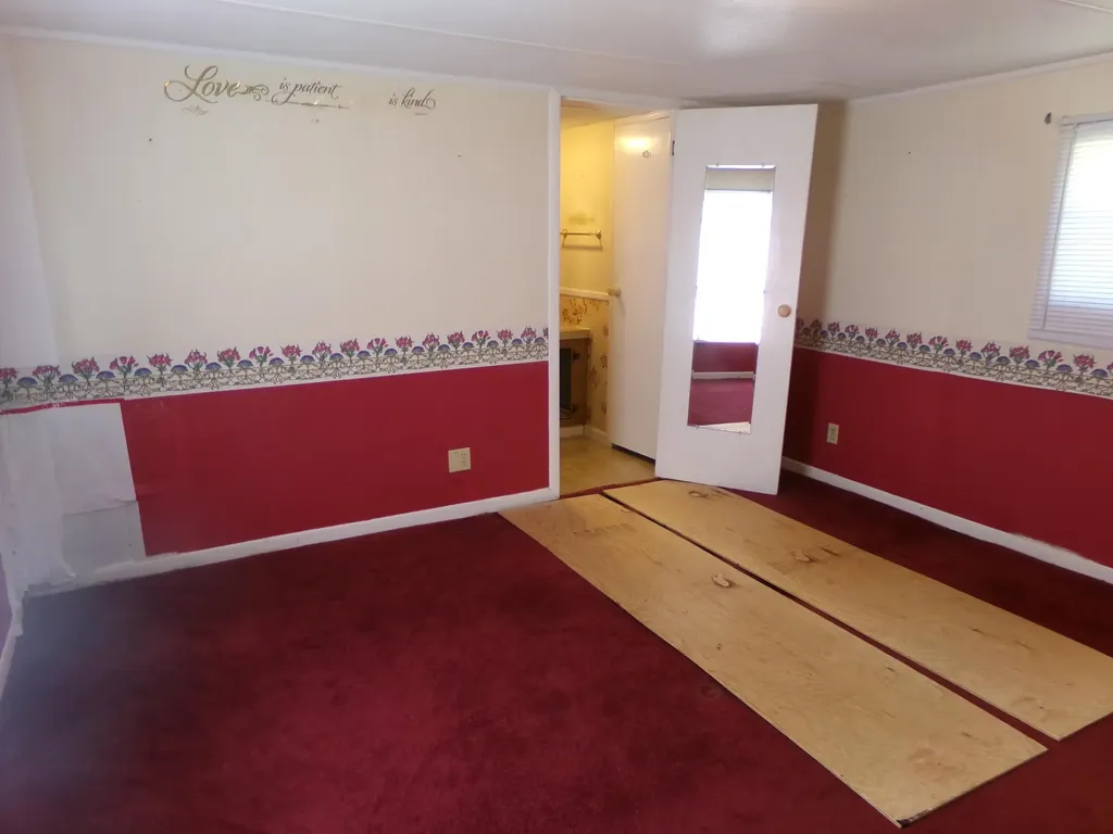 206 Waleto Street Jeffersonville KY 40337