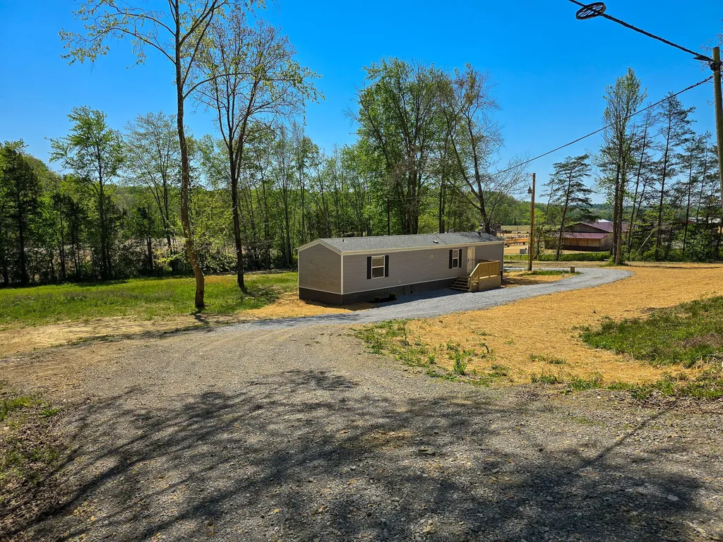 6717 Kentucky 501 Liberty KY 42539