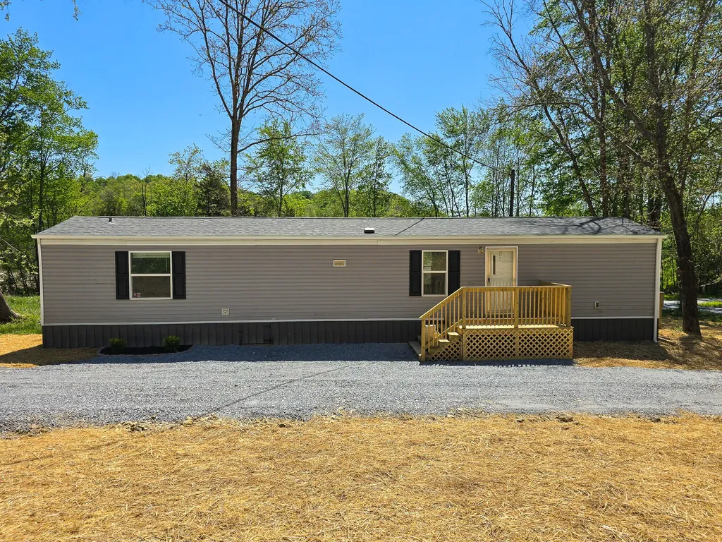 6717 Kentucky 501 Liberty KY 42539