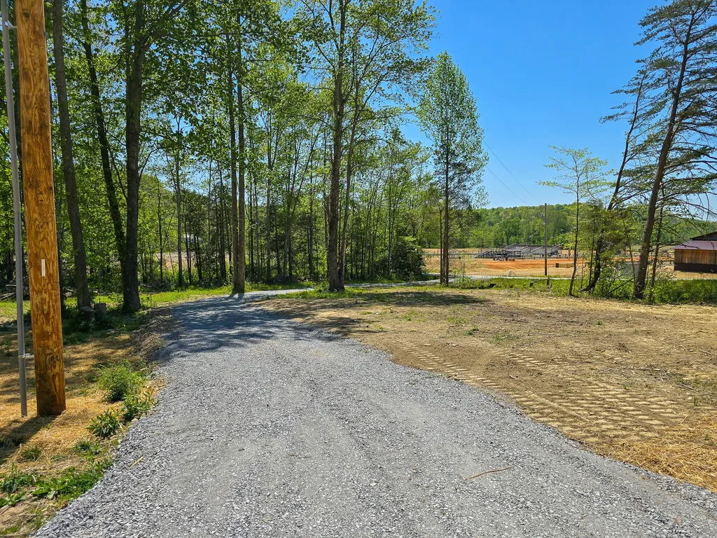 6717 Kentucky 501 Liberty KY 42539