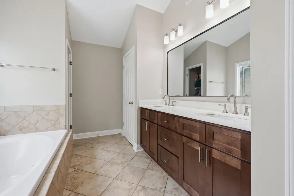 612 Tallow Court Lexington KY 40509
