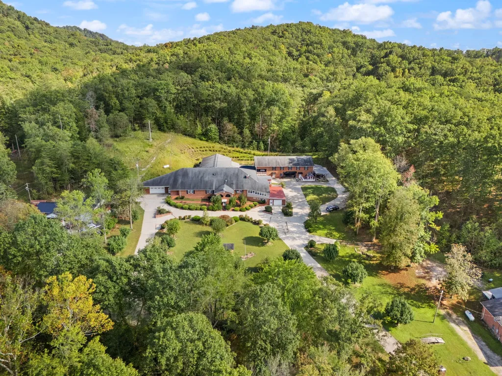 1429 Brush Creek Road Clay City KY 40312