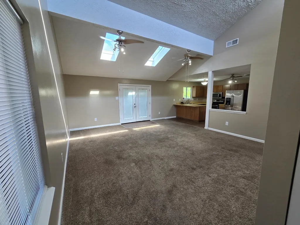 3441 Royal Wood Road Lexington KY 40515
