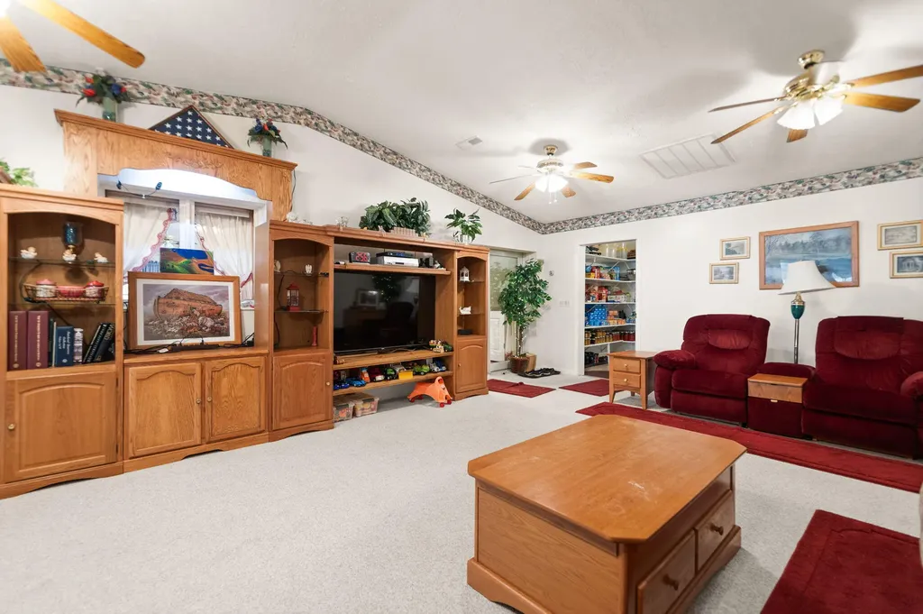 1429 Brush Creek Road Clay City KY 40312