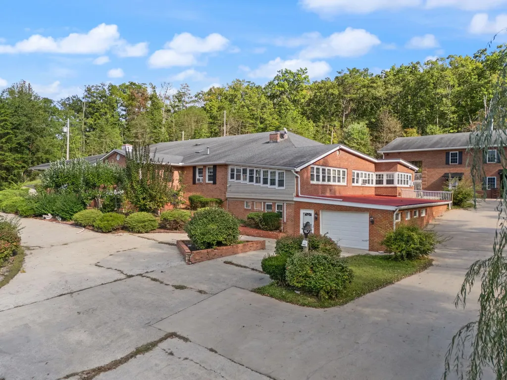 1429 Brush Creek Road Clay City KY 40312