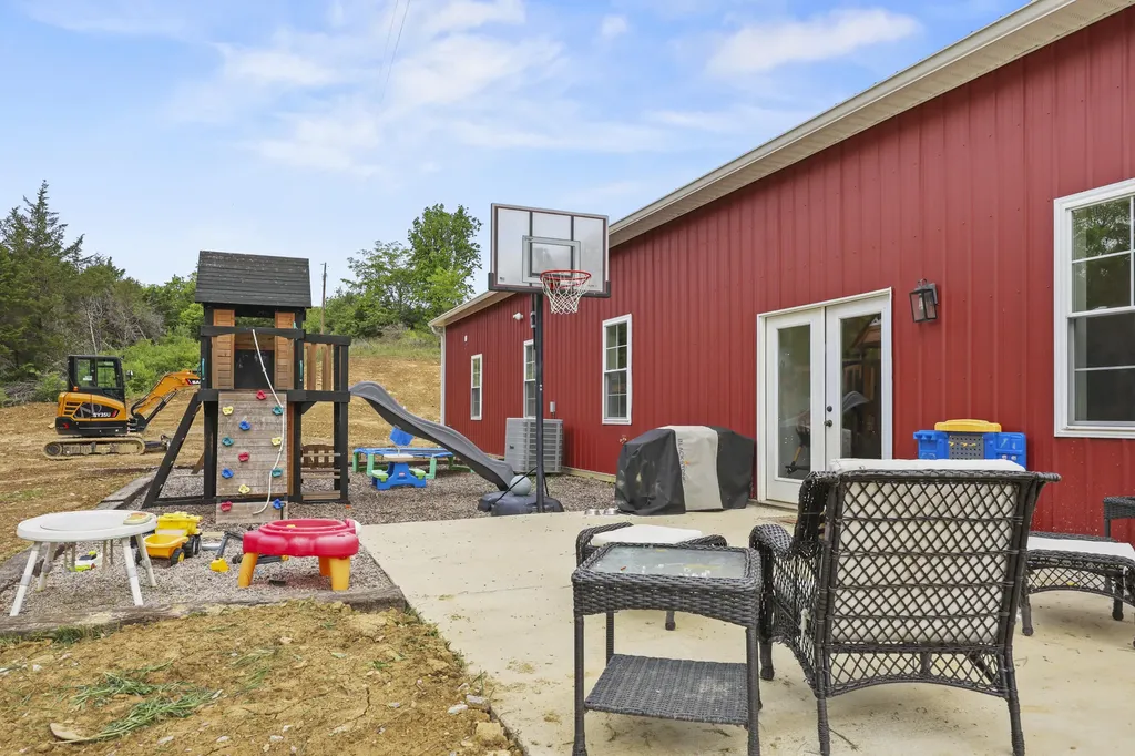 1301 Persimmon Ridge Road Carlisle KY 40311
