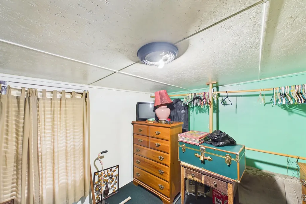204 Greencamp Road Arjay KY 40902