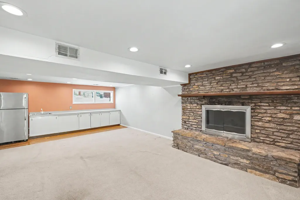 3311 Coldstream Drive Lexington KY 40517