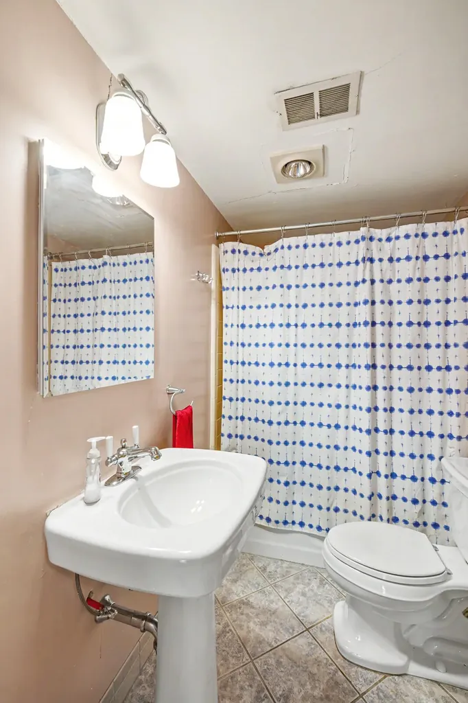 3311 Coldstream Drive Lexington KY 40517