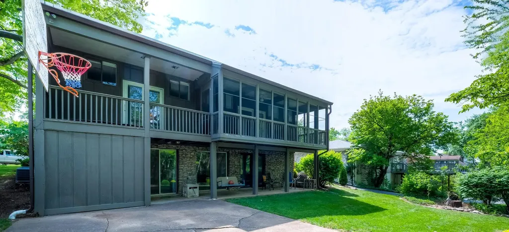 3311 Coldstream Drive Lexington KY 40517
