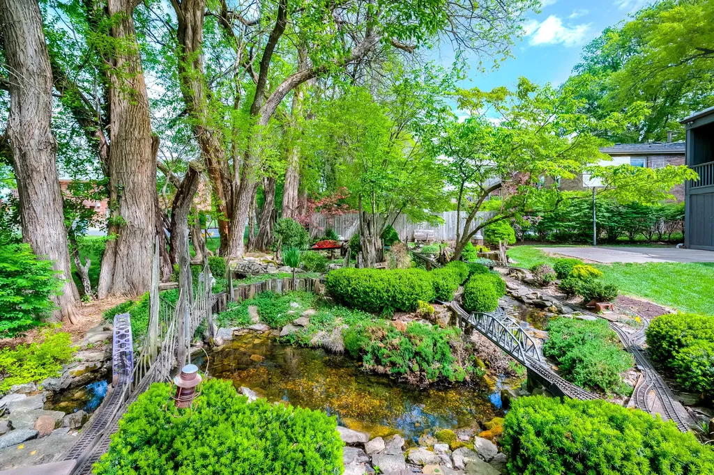3311 Coldstream Drive Lexington KY 40517