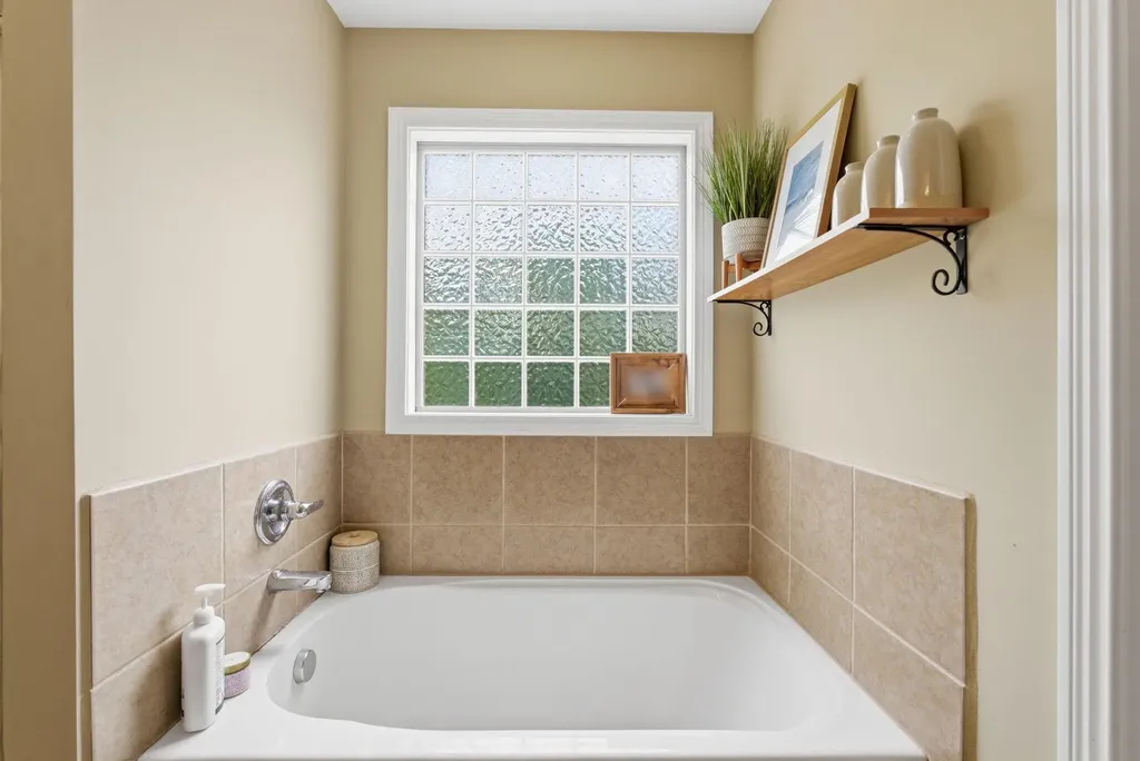1156 Brick House Lane Lexington KY 40509