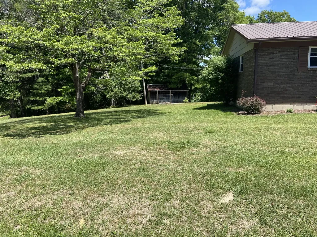 182 Fanchester Heights Whitley City KY 42653
