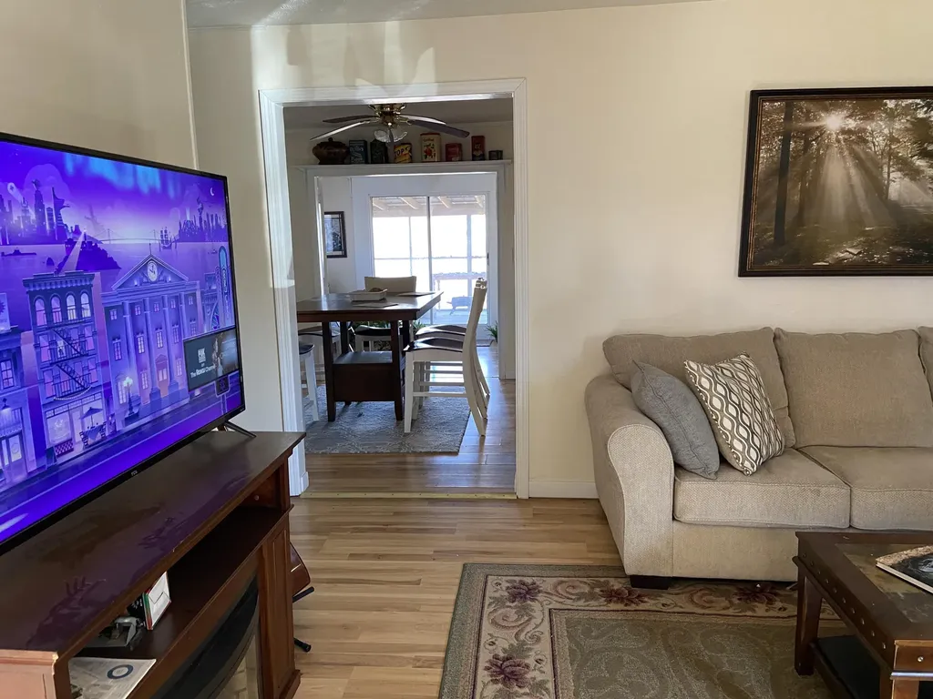 182 Fanchester Heights Whitley City KY 42653