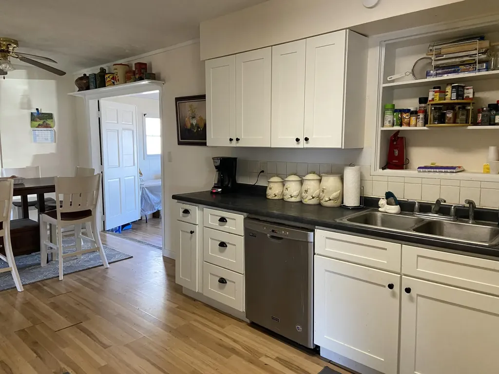 182 Fanchester Heights Whitley City KY 42653