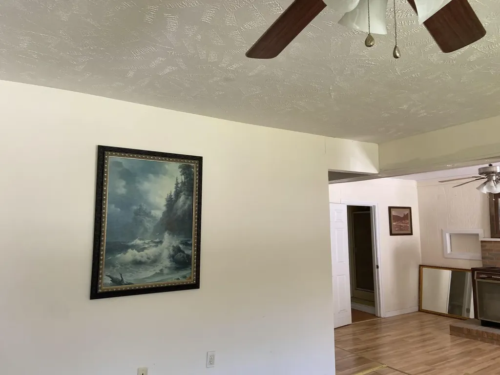 182 Fanchester Heights Whitley City KY 42653