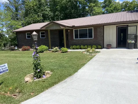182 Fanchester Heights Whitley City KY 42653