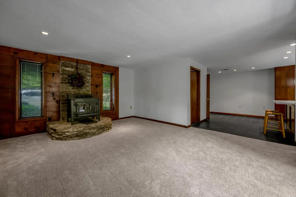 3010 River Circle Drive Richmond KY 40475