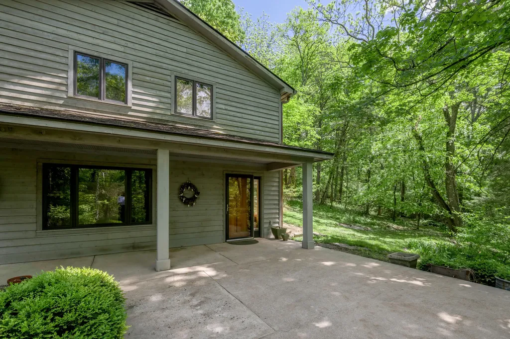 3010 River Circle Drive Richmond KY 40475