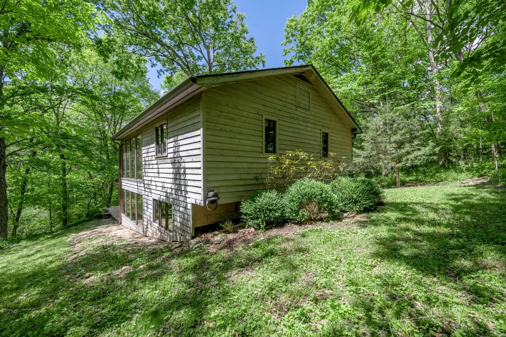 3010 River Circle Drive Richmond KY 40475