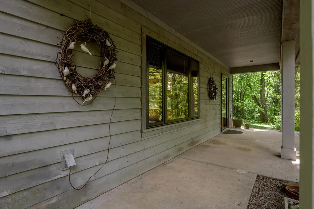 3010 River Circle Drive Richmond KY 40475