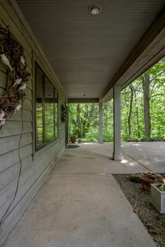3010 River Circle Drive Richmond KY 40475