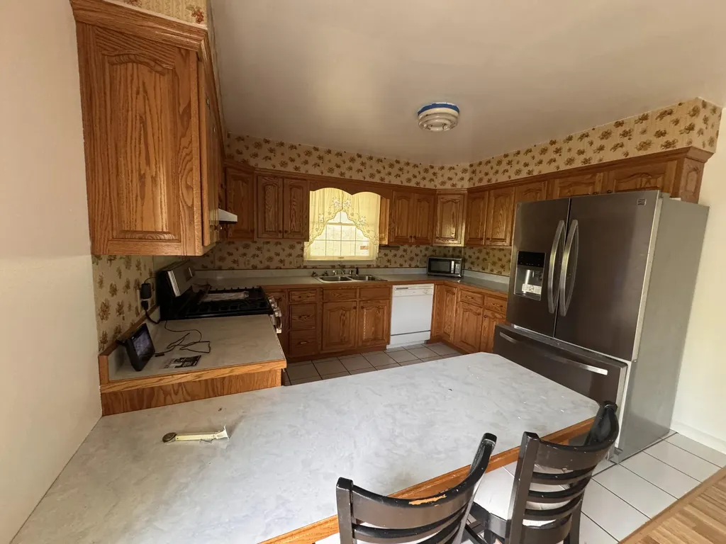 21 Pack Castle Road Wayland KY 41666