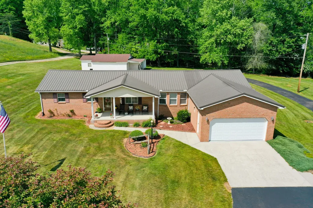 8356 E Laurel Road London KY 40741