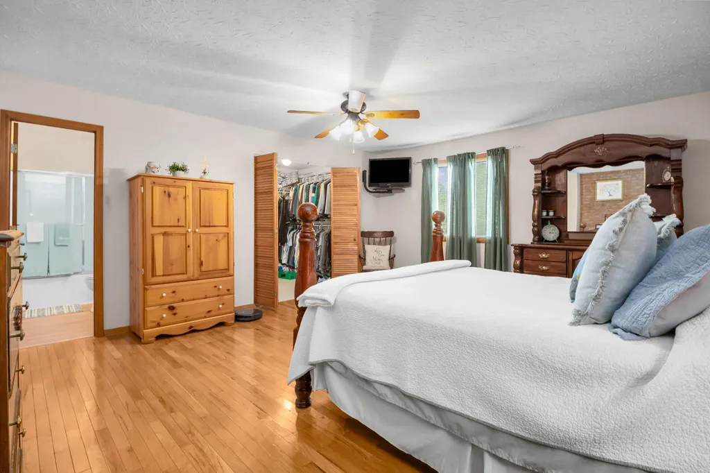 8356 E Laurel Road London KY 40741