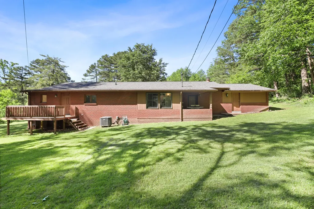 391 N Hills Road Corbin KY 40701