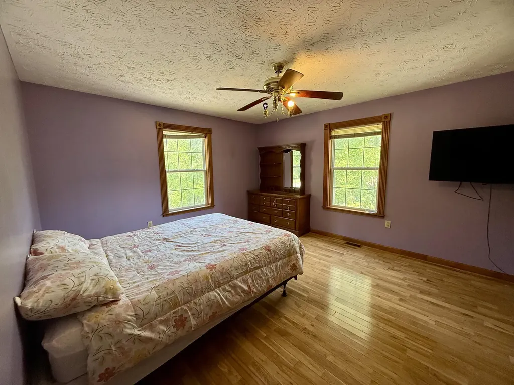 75 Cedar Springs Lane Barbourville KY 40906