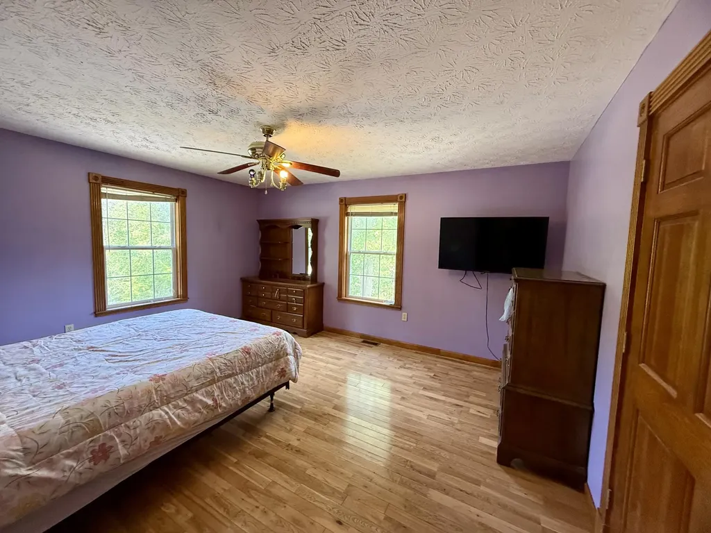 75 Cedar Springs Lane Barbourville KY 40906
